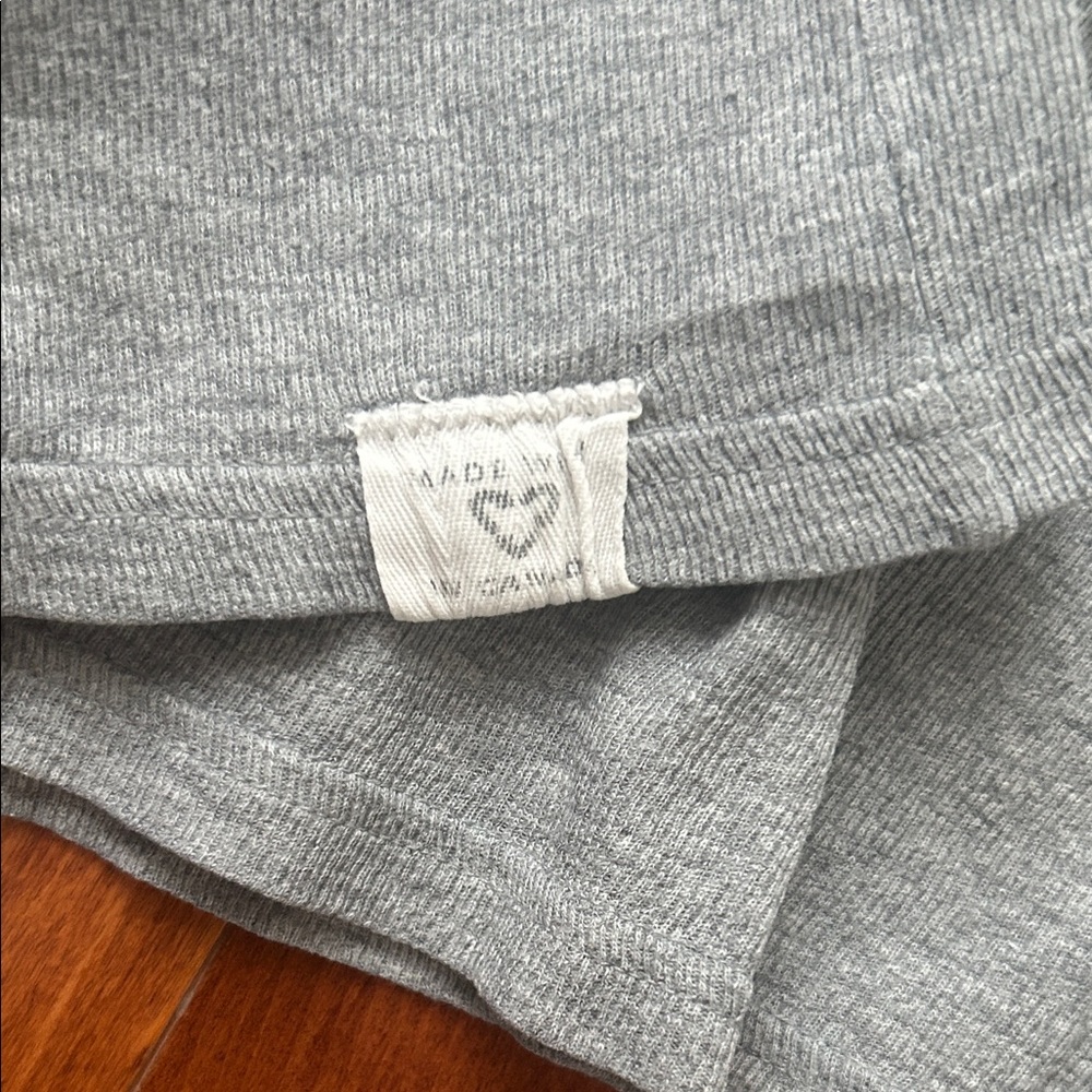 Gray Long Sleeve Top with Heart Patch - Picture 3 of 3